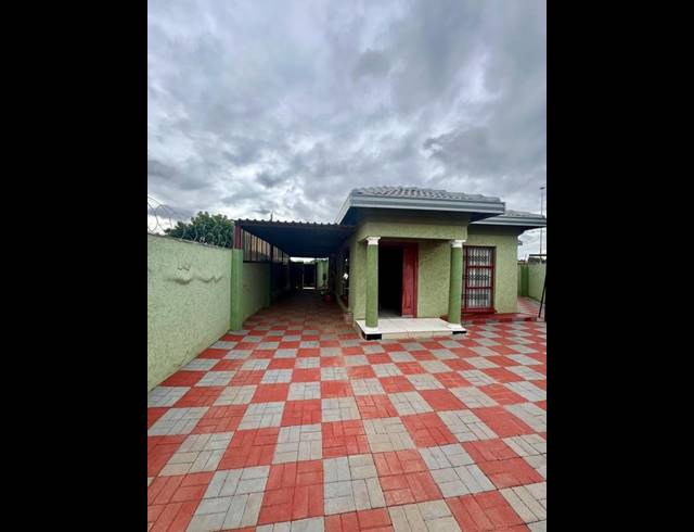 3 BEDROOM HOUSE FOR SALE IN SOSHANGUVE P